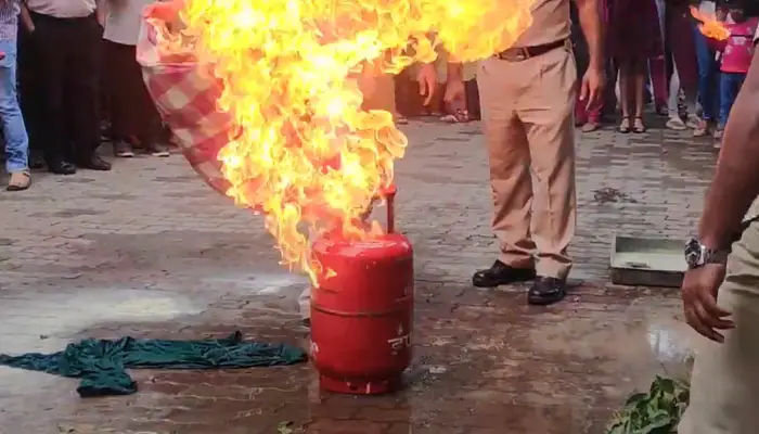 How Do Gas Cylinders Catch Fire